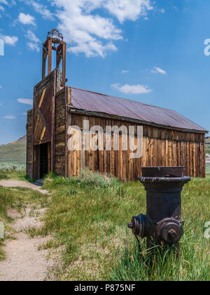 Hydrant in der Nähe von Firehouse, Bodie Ghost Town, Bodie State Historic Park, Kalifornien. Stockfoto