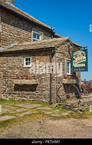 Tan Hill Inn ist die höchste Pub in Großbritannien, 1700 Meter über dem Meeresspiegel, an der Grenze von Yorkshire und Cumbria. Stockfoto