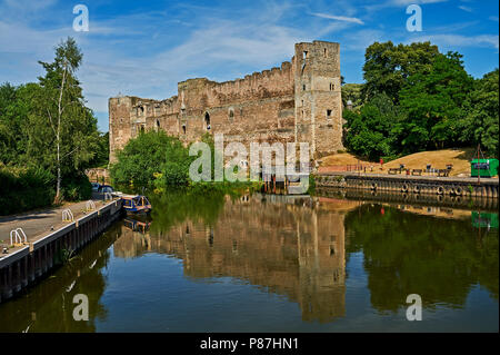 Newark Burgruinen in Trent in Nottinghamshire wider. Stockfoto