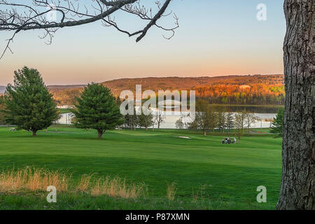 Roscoe Conkling Park ist der größte Golfplatz der Stadt Utica, NY, zwischen Utica Zoo aus dem Westen und Utica Wasserbehälter aus. Stockfoto