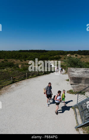 Mensen bezoeken Bunker Wassermann; Leute, die Bunker Wassermann Stockfoto