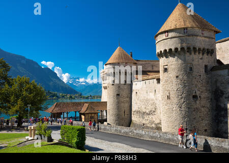 Speicherkraftwerke Veytaux, Schweiz - 1. Juni 2018 - berühmte Schloss Chillon am Genfer See in der Nähe von Montreux, Schweiz, Europa. Stockfoto