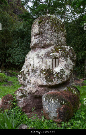 Tiki Statue, Hiva Oa, Marquesas Inseln Stockfoto