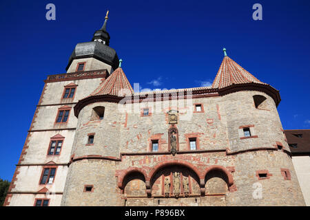 Tor und Turm Kiliansturm Scherenbergtor, Festung Marienberg, Würzburg, Würzburg, Unterfranken, Bayern, Deutschland Stockfoto