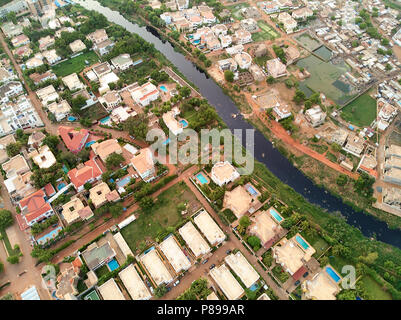 Bamako ist die Hauptstadt und größte Stadt von Mali, mit einer Bevölkerung von 1,8 Millionen. 2006 wurde geschätzt, um die am schnellsten wachsende Stadt in Afrika ein. Stockfoto