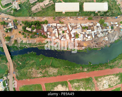 Bamako ist die Hauptstadt und größte Stadt von Mali, mit einer Bevölkerung von 1,8 Millionen. 2006 wurde geschätzt, um die am schnellsten wachsende Stadt in Afrika ein. Stockfoto