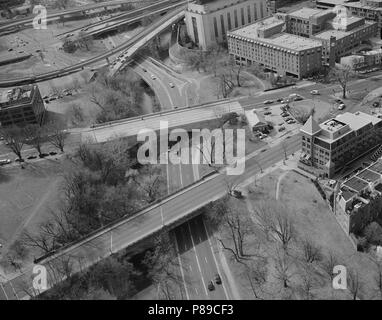 7. Luftaufnahme der M Street und der Pennsylvania Avenue. Stockfoto