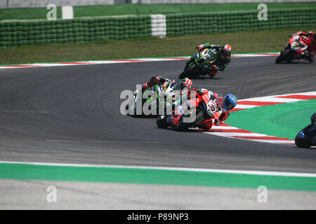 Misano Adriatico, Italien. 08 Juli, 2018. 33 Marco Melandri ITA Ducati Panigale R Aruba.it Racing Ducati während der MOTUL FIM Superbike Meisterschaft - Italienisch runden Sonntag Rennen während der World Superbikes-Stromkreis PIRELLI Riviera di Rimini rund, 6. - 8. Juli 2018 in Misano, Italien. Quelle: Fabio Averna/Pacific Press/Alamy leben Nachrichten Stockfoto