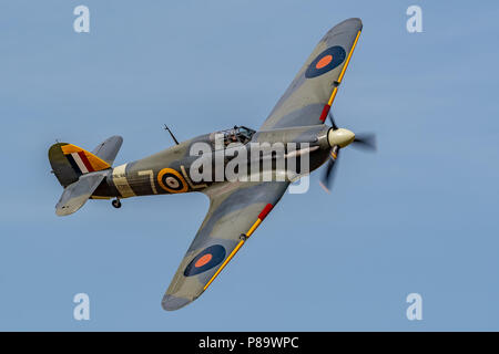 Eine Hawker Sea-Hurricane von der Shuttleworth Collection, Old Warden zeigt im Sommer Military Pageant Stockfoto