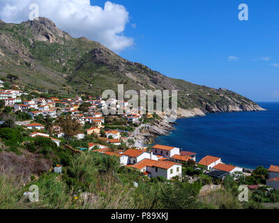 Bay und der Ortschaft Chiessi, Elba, Region Toskana, Provinz Livorno, Italien, Europa Stockfoto