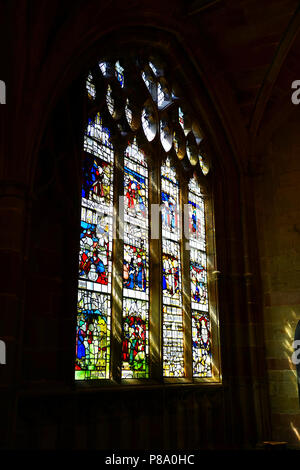 Mittelalterliche Glasmalereien in Malvern Priory Stockfoto