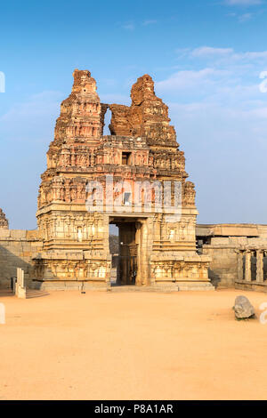 Vitthala temple Gopuram, Hampi, Karnataka, Indien Stockfoto