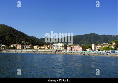 Strand von Levanto, Italienische Riviera, Cinque Terre Nationalpark, Italien Stockfoto