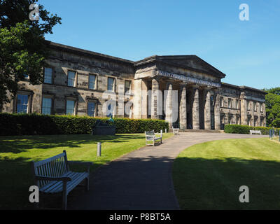 EDINBURGH, Großbritannien - ca. Juni 2018: die Scottish National Gallery of Modern Art in Dean Village Stockfoto