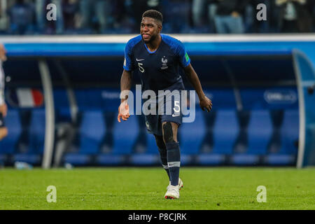 St. Petersburg, Russland. 10. Juli 2018. Samuel Umtiti von Frankreich im Spiel gegen Belgien gültig für das Halbfinale des Glas der Welt Russlands im Stadion St. Petersburg in der Stadt Sankt Petersburg in Russland am Dienstag, 10 (Foto: William Volcov/Brasilien Foto Presse) Credit: Brasilien Foto Presse/Alamy leben Nachrichten Stockfoto