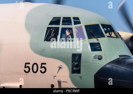 Royal Air Force von Oman Lockheed C-130 Hercules im Royal International Air Tattoo, RIAT 2018, RAF Fairford, Gloucestershire, UK. C-130 H505 Stockfoto