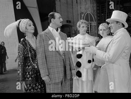 Der Freund (1971) Twiggy, Christopher Gable, Max Adrian Bryan Pringle, Moyra Fraser, Datum: 1971 Stockfoto