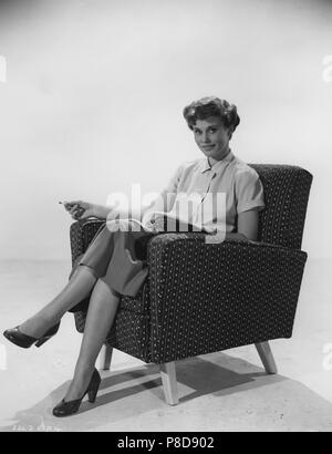 Für bessere Für Schlechter (1955) Susan Stephen, Datum: 1955 Stockfoto