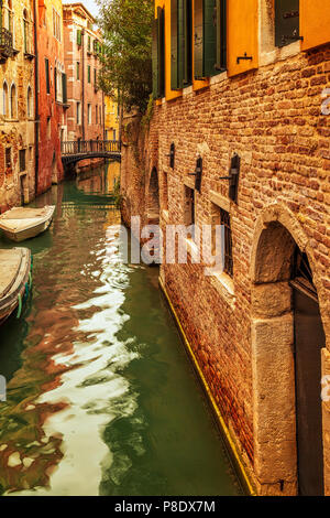 Einer ruhigen Kanal in Venedig, Italien Stockfoto