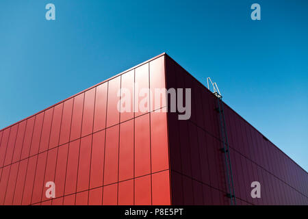Modernes rotes Gebäude detail Stockfoto
