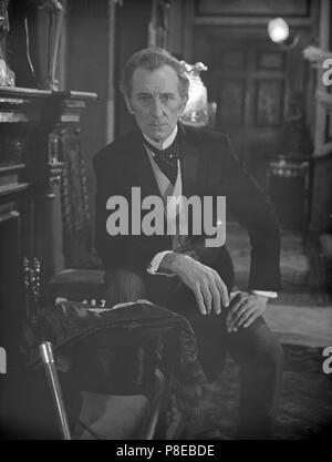 Ich Monster (1971) Peter Cushing, Datum: 1971 Stockfoto