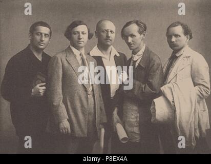 Mitglieder der AKhRR: Jewgeni Katsman, Isaak Brodsky, Yuri Repin, Alexander Grigorjewa und Pavel Radimov. Museum: Russische Staatliche Archiv der Literatur und Kunst, Moskau. Stockfoto