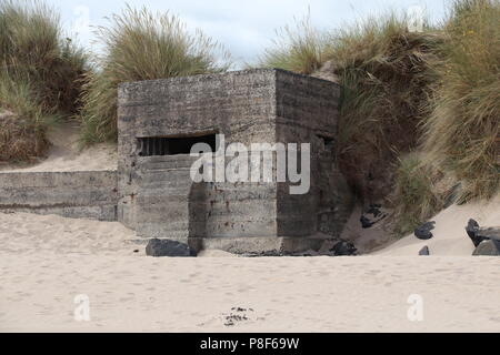 Bunker an der Bar Mund Portstewart Strand Stockfoto