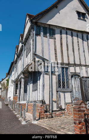 Schilling Old Grange, ein Holz gerahmt Gebäude in Lavenham eine Stadt, die für ihre Kirche aus dem 15. Jahrhundert und Fachwerkhäuser mittelalterlichen Cottages festgestellt. Stockfoto