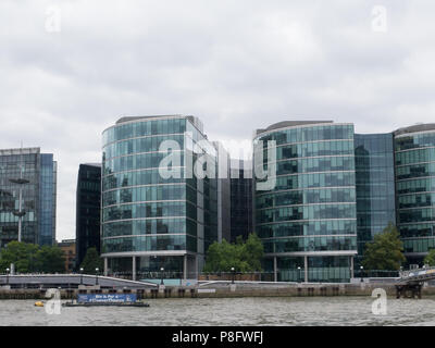 Thames Riverside Gebäude Entwicklungen Stockfoto