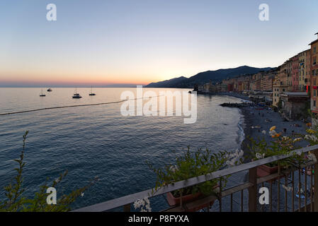 Camogli, Sonnenuntergang am Meer - Ligurien - Italien Stockfoto