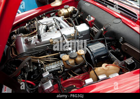 Mercedes Benz SL, V6-Motor Stockfoto
