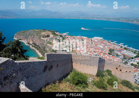 Blick von der Festung Palamidi in Nafplio, Akronauplia und Altstadt, Argolis, Peloponnes, Griechenland, Nauplia, Nauplion, Nafplio Stockfoto