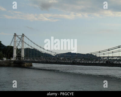 Pensíl Brücke, São Vicente, São Paulo, Brasilien. Stockfoto