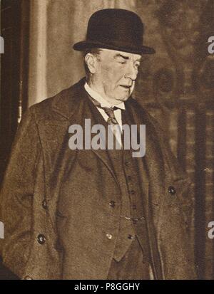 "Mr. Baldwin verlassen Nr. 10 zu Besuch König Edward am Fort, Dez 5 1936 (1937). Artist: Unbekannt. Stockfoto