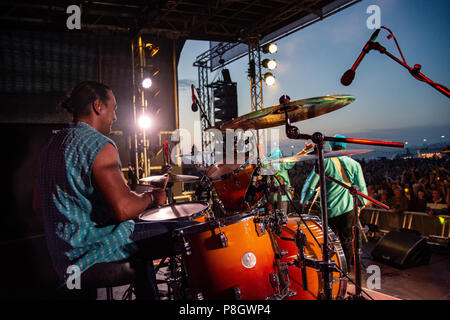 Bhangra Band bei Exmouth Festivals Stockfoto