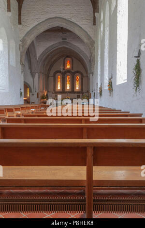 Ballintubber Abbey und Friedhof in County Mayo, Irland. Masse wurde hier kontinuierlich seit über 700 Jahren gefeiert. Stockfoto