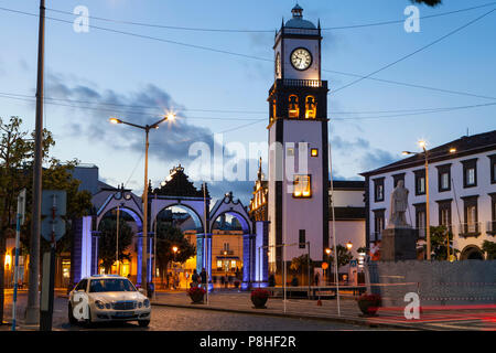 PONTA DELGADA, PORTUGAL - 28. JUNI 2018: Ponta Delgada, Sao Miguel Island, ist die Hauptstadt der Azoren Archipel von Portugal. Stockfoto