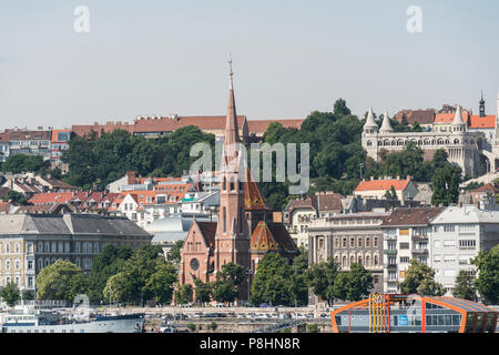 Blick auf die CALVINISTISCH-reformierten Kirche in Budapest, Ungarn Stockfoto