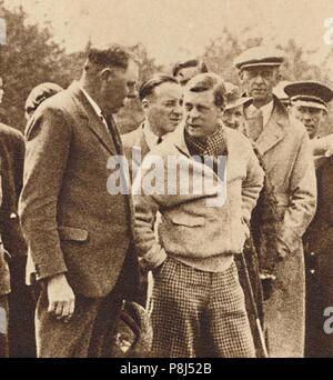 "Leidenschaftlicher Golfspieler" - König Edward VIII. in der Parlamentarischen Golf Handicap 1936 (1937). Von Krönung Souvenir Buch 1937, Bearbeitet von Gordon Beckles. [Dail Stockfoto