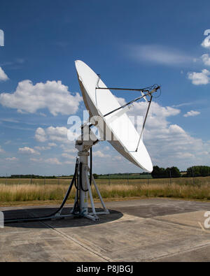 Einer der kleineren Antennen in der chilbolton Observatory Stockfoto