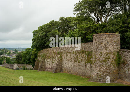 Raleigh Quarter mittelalterliche Stadtmauern in Youghal, County Cork, Republik Irland. Stockfoto