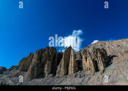 Fels in Dhankar Dorf, Spiti Valley, Himachal Stockfoto