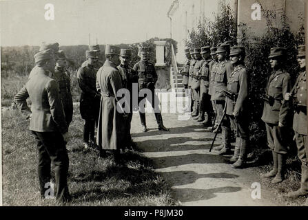 . 277 Erzherzog Karl besichtigt Neue Projektsuniformen, 23.9.1916 (BildID) 15548704 Stockfoto