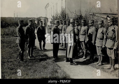 . 277 Erzherzog Karl besichtigt Neue Projektsuniformen, 23.9.1916 (BildID) 15548711 Stockfoto