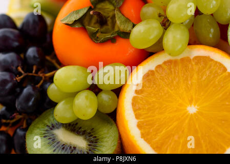 Obst auf dem Tisch Stockfoto