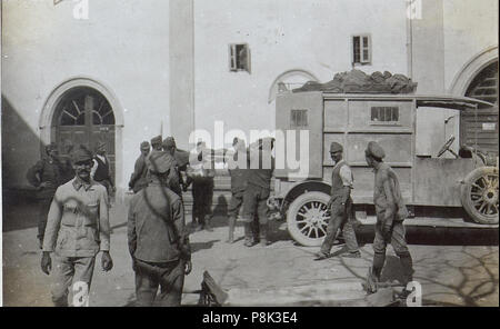 . 560 Transport eines Verwundeten BildID Transportzuges (15598169) Stockfoto
