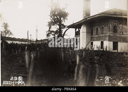 563 Türkischer Friedhof, Tirana. (BildID) 15573512 Stockfoto