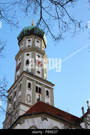 Detail der Abtei von St. Ulrich und St. Afra (16. Jahrhundert) der alten Stadt in Augsburg, Bayern, Deutschland. Stockfoto