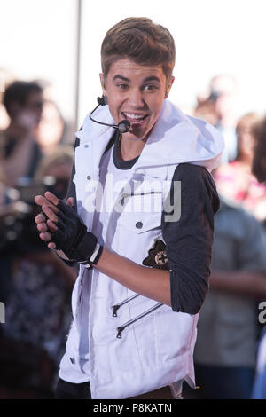 Justin Bieber führt auf NBC's "Heute" am Rockefeller Plaza am 15. Juni 2012 in New York City. Stockfoto