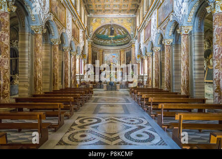 Basilika von San Marco in der Nähe von Venezia Palace und Campidoglio in Rom, Italien. Stockfoto